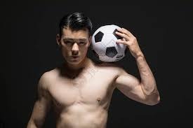 ＂北京88-83宁波1喜3忧！小外抵达并接触麦基，陈盈骏因伤太低迷！